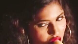 Sexy Bhen Ki Dost Ne Uper Bulakar Kiya Ishara Liya Lund Pura