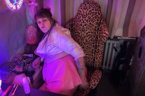 Give me an anal dildo