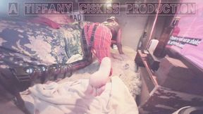 Butt Girl Tiffany Ciskiss Punk Goth Sissy Ass Fucking On Xxl Ribbed Dildo