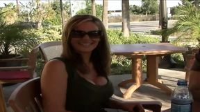 Hot Mom Action!