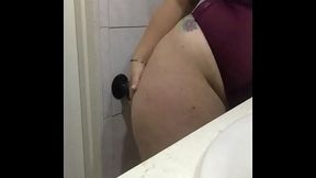 my step mother'_s friend wants me to fuck her and she send me hot video