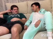 Futbolista se folla a la mascota de el equipo