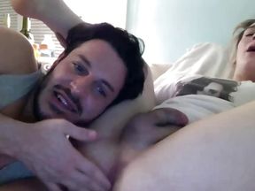 Dude sucks off tranny and she cums in his mouth