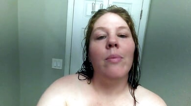 Ceras enjoys an intimate solo bathroom session by request