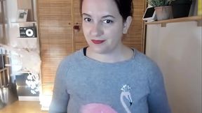 Italian milf hairy pussy plays with balloons pop them and has a long orgasm