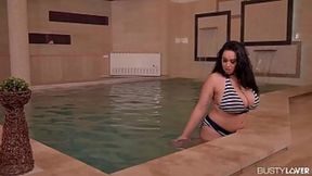 Titty Squeezing Time: Voluptuous Milf Fucked By The Pool!