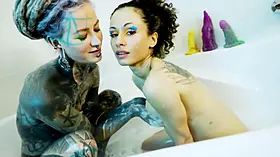Bathtub Fisting Madness - Prolapse, Squirting & Deep ATM