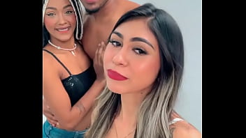 Elas acabaram comigo no men&aacute_ge Modelo(a): MayramarceleCF
