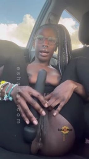 (full video) ebony teen drills squirting pussy in car