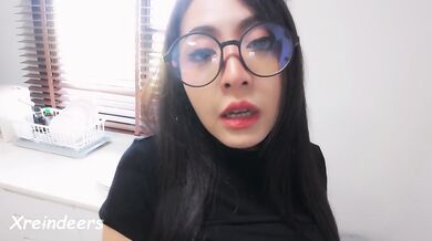 Asian Glasses Creampied By Her Friend's Husband - Xreindeers