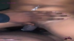 Amateur girlfriend gives sloppy blowjobs while playing games