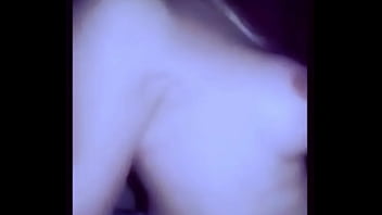 Veja completo no RED - Fui a um cinema sujo, comecei a mamar e dar meu cu no glory hole.