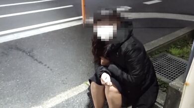 Emiri Gets Busted Nude Trying On Cheap Bras At Crowded Discount Store