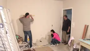 Sexy Girl Gets Railed by Worker's Huge Dick and Cumshot