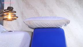 Seductive Housekeeper let me Fucked her at my Flat