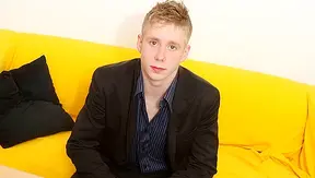 POV: Giorgios Huge Rod Stretches Justin Conways Virgin Bum RAW – 18+