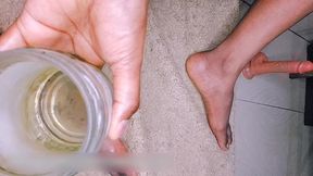 dirty shemale fuck and drink own piss