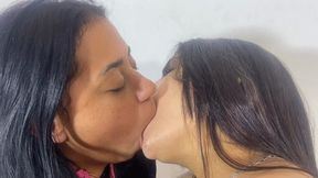 KISSING A SLUT AT THE OFFICE PART 4 BY PIETRA HUNTER AND YOHANNA FULL HD CAM FULL HD