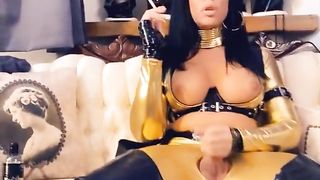 TRANSSEXUAL VIPER AMBER GOLD SHOE WORSHIPING SMOKING 120 MM TESTICLE TONIC MONEY-SHOT