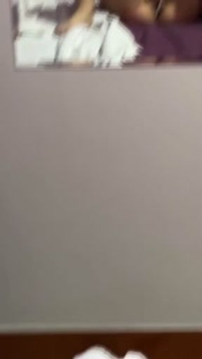 A good Fuck and Orgasms in Selfie - nickiluu