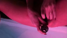 Mon Toys dans ma chatte et mon culhummmmm le kiffe