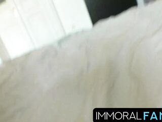 Insatiable mother I'd like to fuck Alexis Crystal Takes 2 Cream Pies!