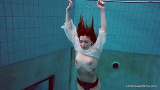 Underwater Swimming Babe Alice Bulbul