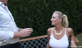 pissing in action 16 11 11 nathaly cherie