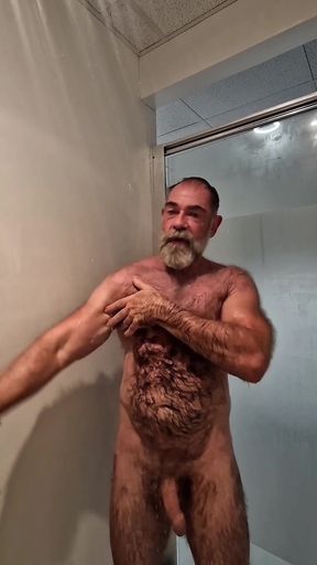 Hairy Muscle Stepdaddy Showering