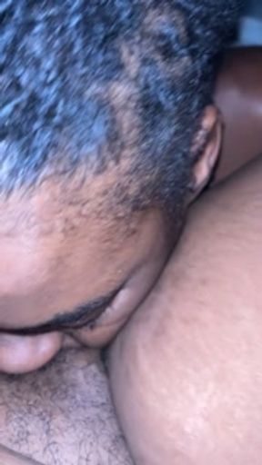 I love when daddy eat me till I squirt