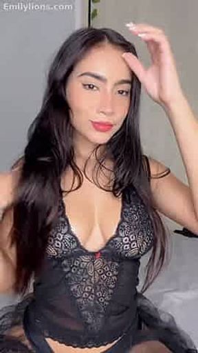 Can you handle these sexy figure
