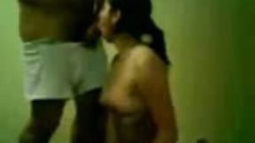 Cute amateur gal gives great blowjob in a cheap hotel room