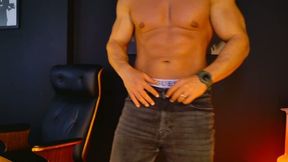 Erick Angelo Private Show