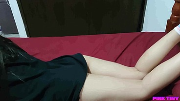 Me Quedo solo con Mi Hermosa Hijastra Caliente - Padrastro no porfavor no entres a mi cuarto