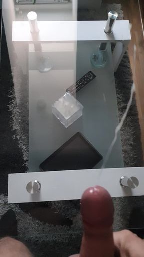 Table Cumshot
