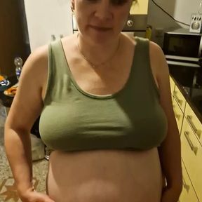 Pregnant Saskialove gets multiple facial and abdominal insemination in 9 months