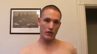 Amateur College Guy Jerking Off and Shooting Cum