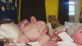 Breakfast in Bed with Fat Chat and Belly Play