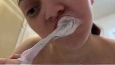 Teeth Brushing Fetish