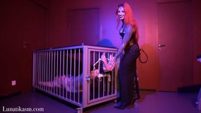 Feet whipping _Mistress Lunatika