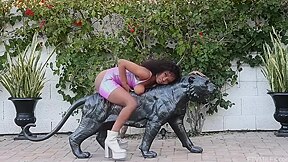 Jezabel Vessir - Getting Wet And Wild