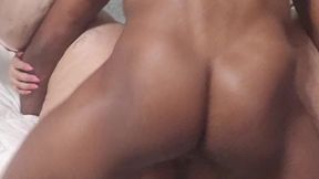 BBW PUSSY IS JUICY
