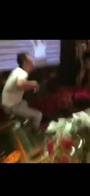 绝活，阴道开啤酒