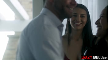 Bella Rolland's Massive Boobs and Avery Black's Tight Pussy&#x1F32E;&#xFE0F; in Lewd Threesome