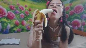 sucking banana video special turn you on