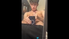 Twink Flexes and Faps Off in Mirror - TPK