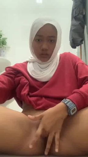 Hijab belajar colmek basah banget