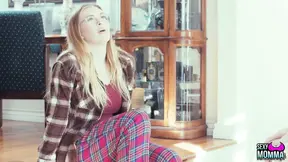 River Lynn Knows What milf Lindsay Likes