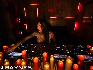 TECHNO AND MELONS