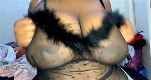 Who wants to join my live?